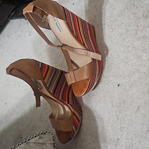 Wedges - Picture 4 of 4